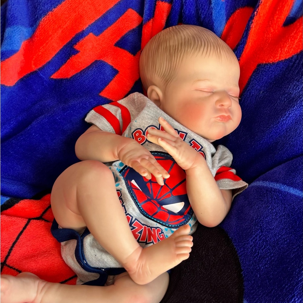 Reborn Max - Picture 6 of 16